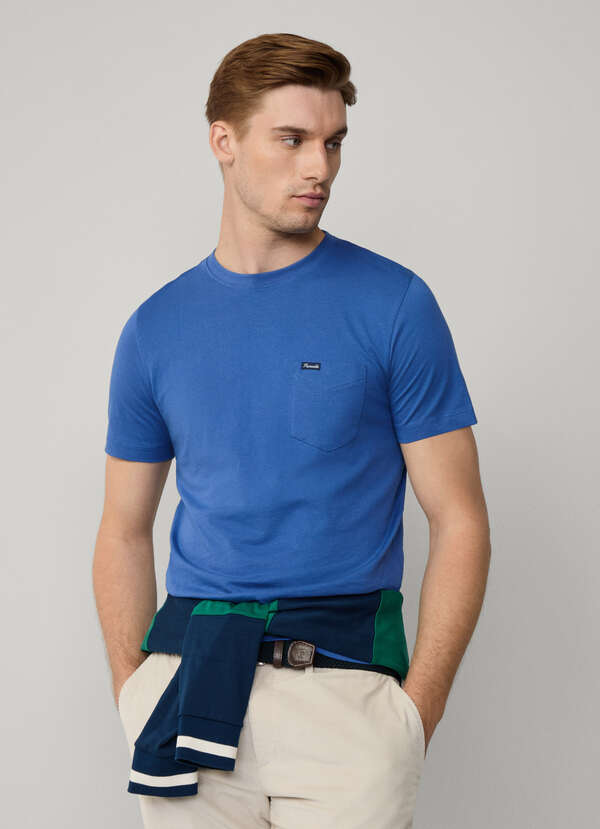 Regular Fit Front Pocket T-Shirt Regular Fit Front Pocket T-Shirt