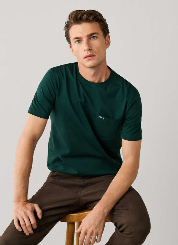 Regular Fit Front Pocket T-Shirt Regular Fit Front Pocket T-Shirt