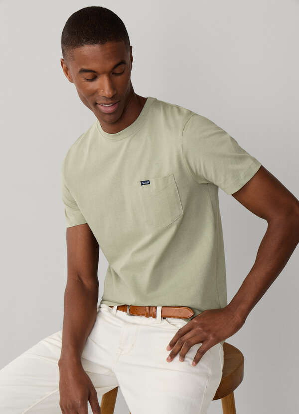 Regular Fit Front Pocket T-Shirt Regular Fit Front Pocket T-Shirt